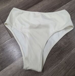 Nwot AGUA BENDITA Penelope Bikini Bottoms Swim S REVOLVE CREME Shimmer Colombia